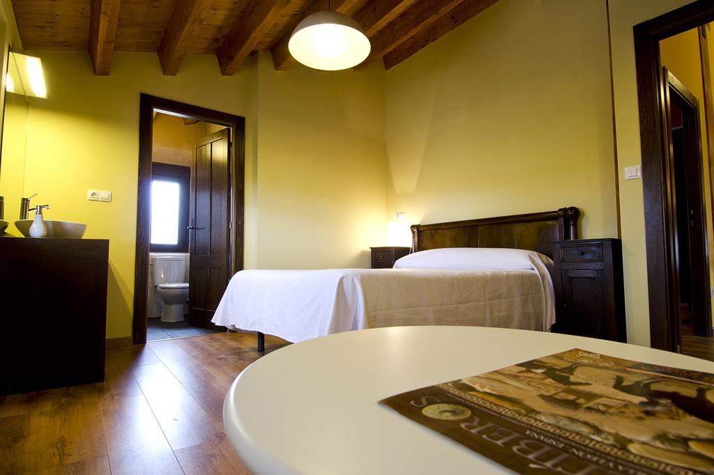 Hotel La Casona de la Mesta Almajano Habitación foto