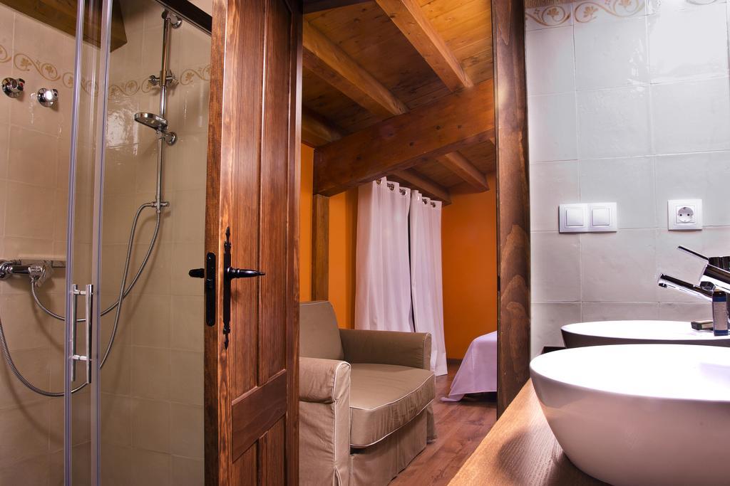 Hotel La Casona de la Mesta Almajano Habitación foto