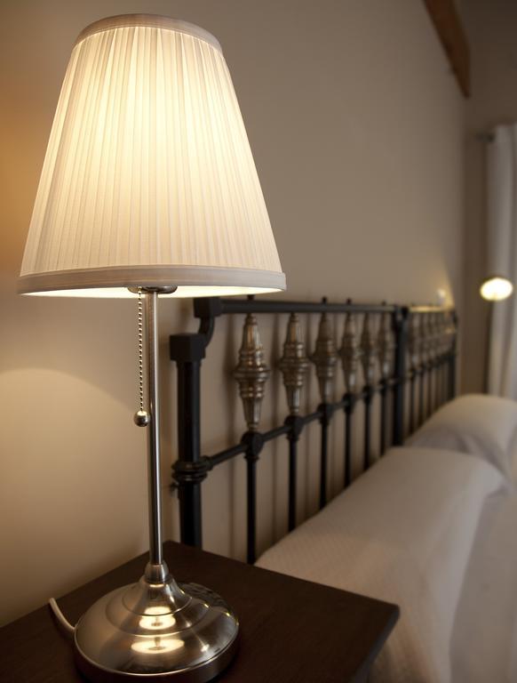 Hotel La Casona de la Mesta Almajano Habitación foto