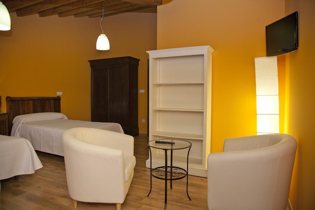 Hotel La Casona de la Mesta Almajano Habitación foto